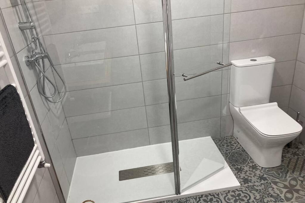 Piso Nuevo, Centrico Y Tranquilo Apartment Буйас Екстериор снимка
